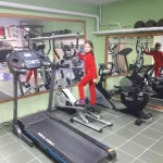 Занятия йогой, фитнесом в спортзале Вега Шелехов