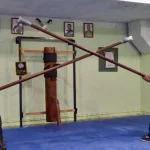 Занятия йогой, фитнесом в спортзале ВИН Чун клуб Фошань Москва