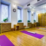 Занятия йогой, фитнесом в спортзале Vital Practice University Москва