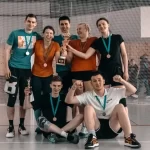 Занятия йогой, фитнесом в спортзале Волейбольная секция для взрослых Омск
