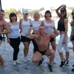 Занятия йогой, фитнесом в спортзале Volga pride Волгоград