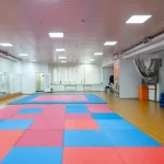 Занятия йогой, фитнесом в спортзале Vostok. Fit Челябинск