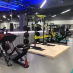 Занятия йогой, фитнесом в спортзале Vostok. Fit Челябинск