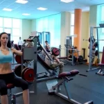 Занятия йогой, фитнесом в спортзале VSporte46 Курск