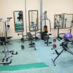 Занятия йогой, фитнесом в спортзале Вымпел Королёв