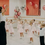 Занятия йогой, фитнесом в спортзале Высота — школа танцев для детей Говорово Москва