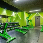 Занятия йогой, фитнесом в спортзале WeGym Москва