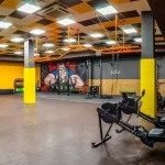 Занятия йогой, фитнесом в спортзале WeGym Москва