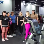 Занятия йогой, фитнесом в спортзале WellFit Саранск