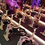 Занятия йогой, фитнесом в спортзале Wellness club Каменск-Уральский