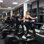 Занятия йогой, фитнесом в спортзале Wellness club Каменск-Уральский