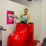 Занятия йогой, фитнесом в спортзале Wellness Club Lady Томск