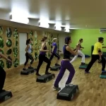 Занятия йогой, фитнесом в спортзале Wellness стиль Волжский