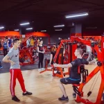 Занятия йогой, фитнесом в спортзале West Gym 24 Курск