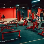 Занятия йогой, фитнесом в спортзале West Gym Premium Курск