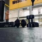 Занятия йогой, фитнесом в спортзале Western Gym Кузнецк
