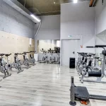 Занятия йогой, фитнесом в спортзале Westgym Москва