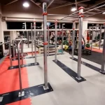 Занятия йогой, фитнесом в спортзале Workout center Тюмень