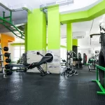 Занятия йогой, фитнесом в спортзале World Body Подольск