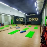 Занятия йогой, фитнесом в спортзале World Body Подольск