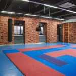 Занятия йогой, фитнесом в спортзале World Class Королёв