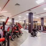 Занятия йогой, фитнесом в спортзале World Class Красноярск