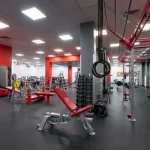 Занятия йогой, фитнесом в спортзале World Class Тюмень