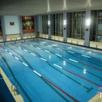 Занятия йогой, фитнесом в спортзале World Class Владивосток