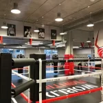 Занятия йогой, фитнесом в спортзале World Fighting Красногорск