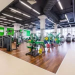 Занятия йогой, фитнесом в спортзале X-Fit Москва