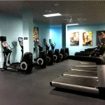 Занятия йогой, фитнесом в спортзале XFit Норильск