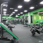 Занятия йогой, фитнесом в спортзале X-Fit Пушкино