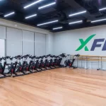 Занятия йогой, фитнесом в спортзале XFit Studio фитнес-клуб Москва