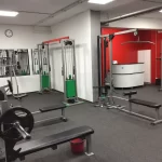 Занятия йогой, фитнесом в спортзале X-fitness Арамиль