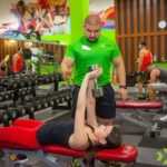 Занятия йогой, фитнесом в спортзале X-Fitness Стерлитамак