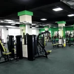 Занятия йогой, фитнесом в спортзале X-Line fitness Москва