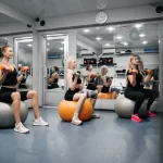 Занятия йогой, фитнесом в спортзале XS-Fit Краснодар