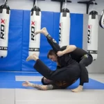 Занятия йогой, фитнесом в спортзале Yakudza gym premium Уфа