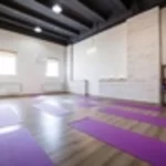 Занятия йогой, фитнесом в спортзале Yoga bar studio Обнинск