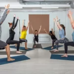 Занятия йогой, фитнесом в спортзале Yoga Life Красноярск