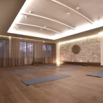 Занятия йогой, фитнесом в спортзале Yoga Room msk Москва