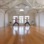 Занятия йогой, фитнесом в спортзале Yoga Time Москва