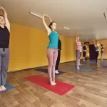 Занятия йогой, фитнесом в спортзале YogaDom Москва