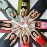 Занятия йогой, фитнесом в спортзале Yogaliving Санкт-Петербург