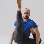 Занятия йогой, фитнесом в спортзале Yogavita Астрахань