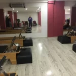 Занятия йогой, фитнесом в спортзале YouDance Center Арамиль