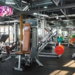 Занятия йогой, фитнесом в спортзале Yumix Fihgt Королёв