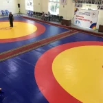 Занятия йогой, фитнесом в спортзале зал борьбы братьев самургашевых Азов