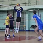 Занятия йогой, фитнесом в спортзале Занятия волейболом Владимир