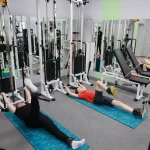 Занятия йогой, фитнесом в спортзале Здоровое движение Тюмень